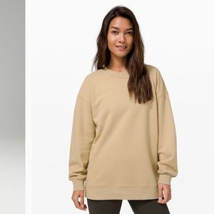 Lululemon | perfectly oversized crew - size 8